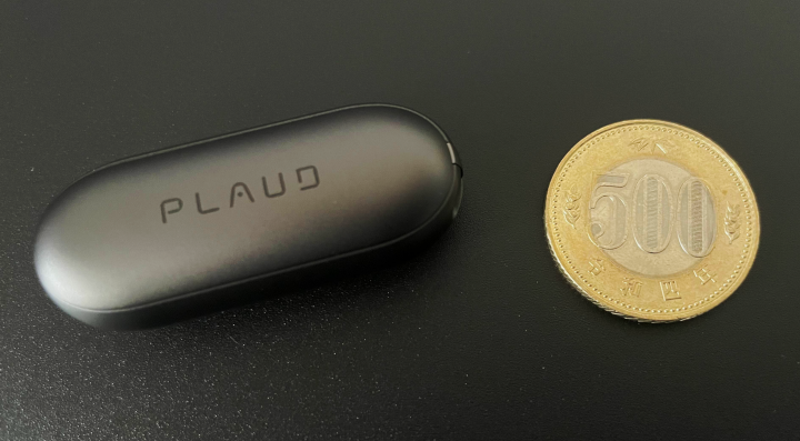PLAUD NotePinのサイズ比較